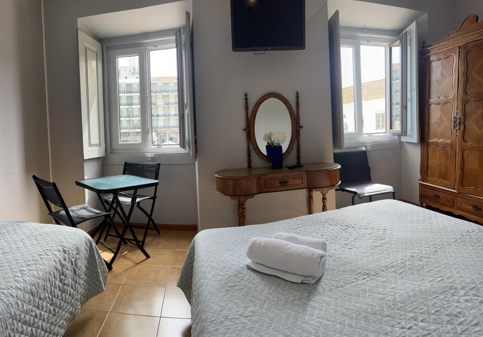 Residencia Aviz Hotell Peniche Eksteriør bilde